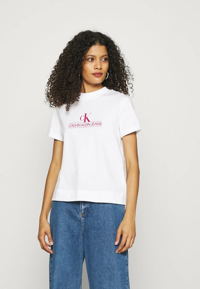 Calvin Klein Jeans ARCHIVES TEE - T-shirt Imprimé - Bright White 1 Calvin Klein Jeans ARCHIVES TEE - T-shirt Imprimé - Bright White