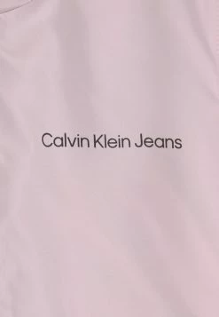 Calvin Klein Jeans ESSENTIAL WINDBREAKER UNISEX - Veste Mi-saison - Sweetest Pink -Calvin Klein Elegant Magasin 65fb1876b69f47a5965939e548ad7601