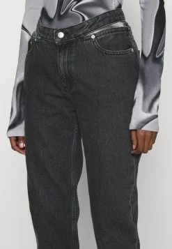 Calvin Klein Jeans MOM - Jean Boyfriend - Denim Black -Calvin Klein Elegant Magasin 67cebbd4c6a54d2e90b331f6f8722a82