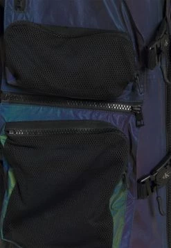 Calvin Klein Jeans TECHNICAL 2 IN 1 UTILITY JACKET - Veste Sans Manches - Purple 14 Calvin Klein Jeans TECHNICAL 2 IN 1 UTILITY JACKET - Veste Sans Manches - Purple -Calvin Klein Elegant Magasin 6c6743f48d524cfa9bdc2678cbae020b