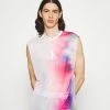 Calvin Klein Jeans MUSCLE VEST UNISEX - Débardeur - Pride Marble