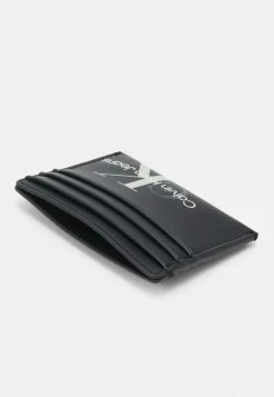 Calvin Klein Jeans SCULPTED MONO CARDHOLDER - Portefeuille - Black -Calvin Klein Elegant Magasin 70d1cb9bae2645d28bface424cc5ffeb 1