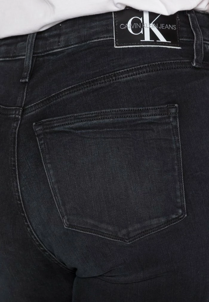 Calvin Klein Jeans HIGH RISE SUPER SKINNY ANKLE - Jeans Skinny - Denim Black 5 Calvin Klein Jeans HIGH RISE SUPER SKINNY ANKLE - Jeans Skinny - Denim Black – Image 5