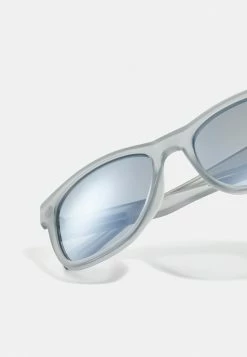 Calvin Klein Jeans UNISEX - Lunettes De Soleil - Crystal Clear -Calvin Klein Elegant Magasin 74849a800cee41ccaa8298c7e35c4413