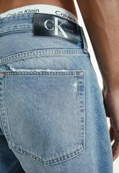 Calvin Klein Jeans Short En Jean - Blue Denim -Calvin Klein Elegant Magasin 7acb343c7a7d4602bc46f31f76eb0513