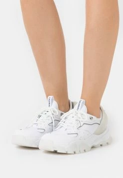 Calvin Klein Jeans CHUNKY SOLE LACEUP - Baskets Basses - Bright White