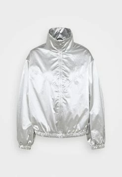 Calvin Klein Jeans ZIP THROUGH - Veste Coupe-vent - Silver 13 Calvin Klein Jeans ZIP THROUGH - Veste Coupe-vent - Silver -Calvin Klein Elegant Magasin 7d9c7ebe619045a892c7bba87b0b1ebe