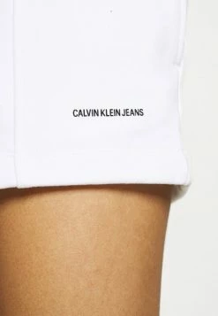 Calvin Klein Jeans MICRO BRANDING - Short - White -Calvin Klein Elegant Magasin 7ebe77c96ab94695bc07370a9b2575d6