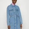 Calvin Klein Jeans DRESS - Robe En Jean - Denim Medium