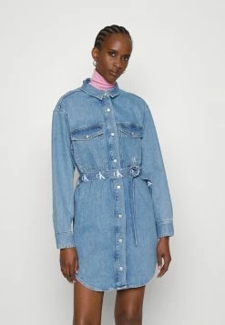 Calvin Klein Jeans DRESS - Robe En Jean - Denim Medium