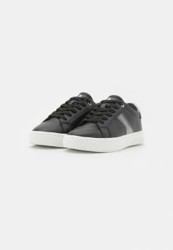 Calvin Klein Jeans CLASSIC CUPSOLE - Baskets Basses - Black -Calvin Klein Elegant Magasin 7f070af2aab64031af75984d236a7db1