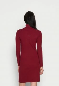 Calvin Klein Jeans MICRO BRANDING SWEATER DRESS - Robe Pull - Virginia Red -Calvin Klein Elegant Magasin 80a9d6930a174a7a88f885f2fec35c49