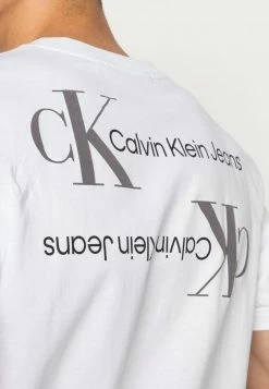 Calvin Klein Jeans URBAN BACK GRAPHIC TEE UNISEX - T-shirt Imprimé - Bright White -Calvin Klein Elegant Magasin 818599f23b2a44d1aeb4ffee7c49e644