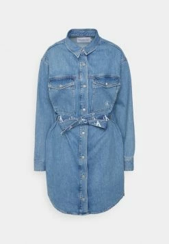 Calvin Klein Jeans DRESS - Robe En Jean - Denim Medium -Calvin Klein Elegant Magasin 853877f3e6294cdea60e712f0eb1dfe9