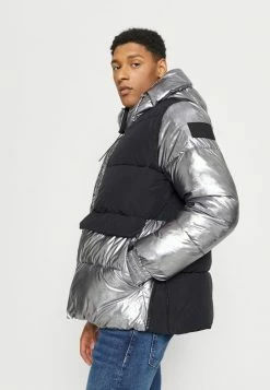 Calvin Klein Jeans HIGH SHINE BLOCKING PUFFER - Veste D'hiver - Gun Metal -Calvin Klein Elegant Magasin 85d143abbad84a5ca267ad0002f2432d