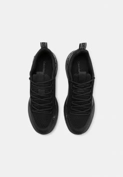 Calvin Klein Jeans NEW SPORTY RUNNER COMFAIR - Baskets Basses - Triple Black -Calvin Klein Elegant Magasin 89c0e6d50a834cfd86680a000153c7a5