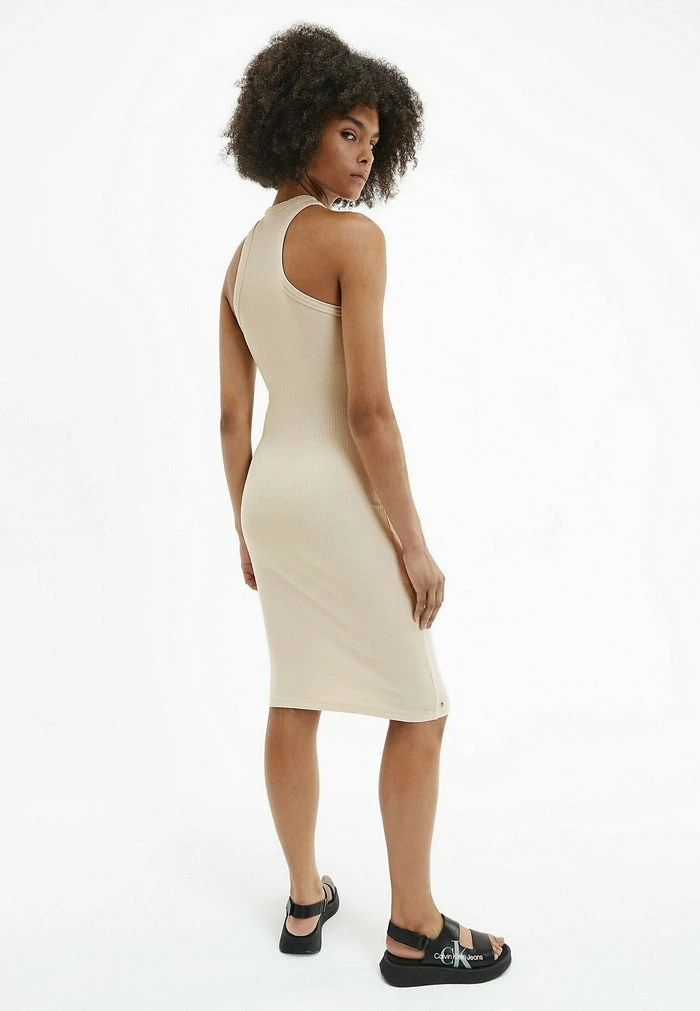 Calvin Klein Jeans Robe Fourreau - Eggshell 3 Calvin Klein Jeans Robe Fourreau - Eggshell – Image 3