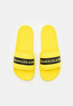 Calvin Klein Jeans SLIDE TAPE - Mules - Bright Sunshine 9 Calvin Klein Jeans SLIDE TAPE - Mules - Bright Sunshine -Calvin Klein Elegant Magasin 8c8c5c11a58846da9122466cf3a201d4