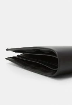 Calvin Klein Jeans PLAQUE BILLFOLD COIN - Portefeuille - Black -Calvin Klein Elegant Magasin 8dbfc820a7ea46e7ba693280218a3637