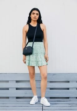 Calvin Klein Jeans MINIMAL MONOGRAM CAMERA BAG - Sac Bandoulière - Black