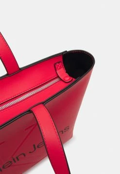 Calvin Klein Jeans SCULPTED MONO - Cabas - Strawberry Field -Calvin Klein Elegant Magasin 9069656eb69d41be82e1c901a6f17f97