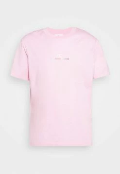 Calvin Klein Jeans PRIDE BIG LOGO TEE UNISEX - T-shirt Imprimé - Sweet Lilac -Calvin Klein Elegant Magasin 995acb95ee0249838af9ff80e10ff17b