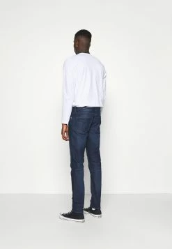 Calvin Klein Jeans SLIM - Jean Slim - Denim Dark -Calvin Klein Elegant Magasin 9a017b7c4b524afba4c8afd7a2404717