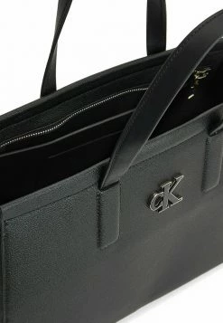 Calvin Klein Jeans Sac Bandoulière - Black -Calvin Klein Elegant Magasin 9a6f60e7330840cfa8be2fee0edfedff 1