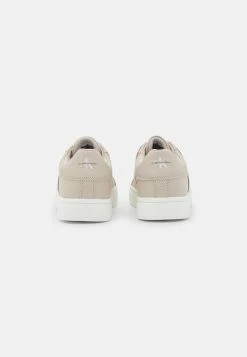 Calvin Klein Jeans CLASSIC CUPSOLE - Mocassins - Eggshell -Calvin Klein Elegant Magasin 9b16cd6e9edc42028306723972c0c27d