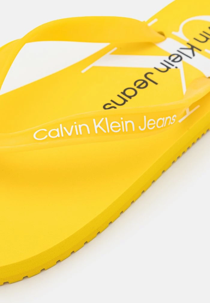 Calvin Klein Jeans BEACH MONOGRAM - Tongs - Super Lemon 3 Calvin Klein Jeans BEACH MONOGRAM - Tongs - Super Lemon – Image 3