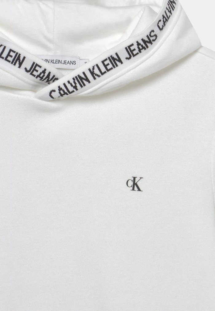 Calvin Klein Jeans INTARSIA LOGO HOODIE UNISEX - Sweat à Capuche - Bright White 3 Calvin Klein Jeans INTARSIA LOGO HOODIE UNISEX - Sweat à Capuche - Bright White – Image 3