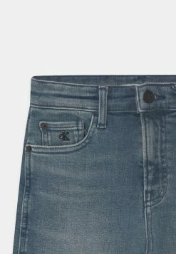Calvin Klein Jeans RELAXED DESTROY - Short En Jean - Dark-blue Denim -Calvin Klein Elegant Magasin 9faae24bce814f04a868ea14a7d735dc