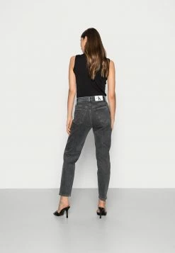 Calvin Klein Jeans MOM JEAN - Jean Slim - Grey 7 Calvin Klein Jeans MOM JEAN - Jean Slim - Grey -Calvin Klein Elegant Magasin a2b7eaa5d64b4b96a5d2a0bf6513247a