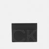 Calvin Klein Jeans MONOGRAM SOFT REPORTER - Étui Pour Cartes De Visite - Black