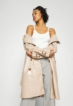 Calvin Klein Jeans SEASONAL MONOGRAM HIGH LEG - Débardeur - Bright White -Calvin Klein Elegant Magasin a8f685e308d74b0eb09ff2e0819ee747