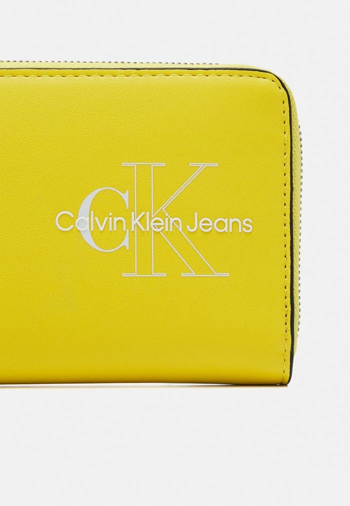 Calvin Klein Jeans SCULPTED ZIP AROUND TWO TONE - Portefeuille - Super Lemon 5 Calvin Klein Jeans SCULPTED ZIP AROUND TWO TONE - Portefeuille - Super Lemon – Image 5