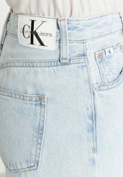 Calvin Klein Jeans 90S STRAIGHT - Jean Droit - Denim Light -Calvin Klein Elegant Magasin aa962aae903f40a7a988dff9d9455945