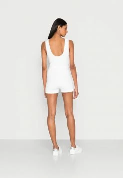 Calvin Klein Jeans HIGH RISE SLUB - Short - Bright White -Calvin Klein Elegant Magasin ade4769bf1ee4a1e8e23bce5514ce298