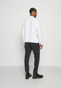 Calvin Klein Jeans DAD LARGE LOGO - Jean Droit - Denim Black -Calvin Klein Elegant Magasin aeca4b4af21349cc8a5e49f5255dc731