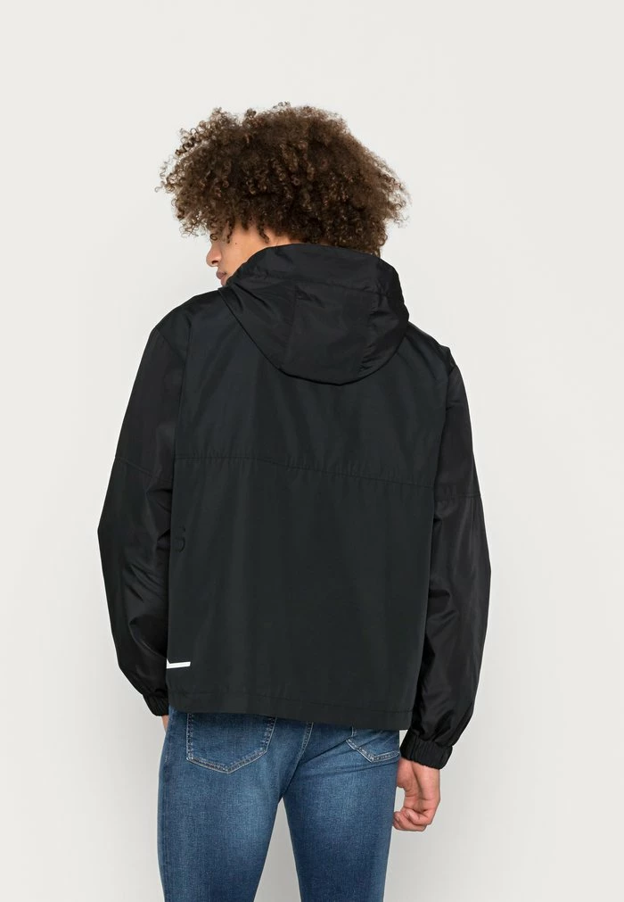 Calvin Klein Jeans BOLD LOGO BLOCKED - Veste Légère - Black 3 Calvin Klein Jeans BOLD LOGO BLOCKED - Veste Légère - Black – Image 3