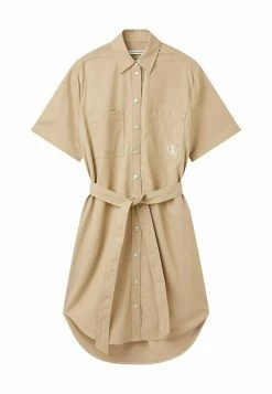 Calvin Klein Jeans Robe Chemise - Travertine 9 Calvin Klein Jeans Robe Chemise - Travertine -Calvin Klein Elegant Magasin b2a537057b42415a804b57e805696165