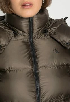 Calvin Klein Jeans SHINY - Doudoune - Black Olive -Calvin Klein Elegant Magasin b4b3dfe3542743afa151497a832e53d5