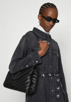 Calvin Klein Jeans DRESS - Robe En Jean - Denim Black -Calvin Klein Elegant Magasin b568d780eb7d4143aecaacf81499a094