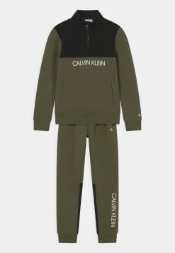 Calvin Klein Jeans ZIP-UP SET - Survêtement - Grape Leaf