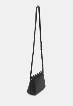 Calvin Klein Jeans SCULPTED CAMERA POUCH TWO TONE - Sac Bandoulière - Black -Calvin Klein Elegant Magasin bc7858b9947443adb4e24ade2adfa5ce