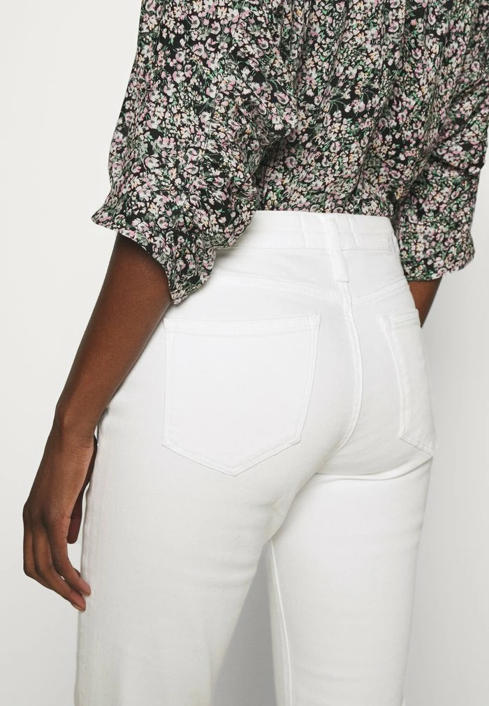 Calvin Klein Jeans MID RISE - Jeans Skinny - Denim Light 6 Calvin Klein Jeans MID RISE - Jeans Skinny - Denim Light – Image 6