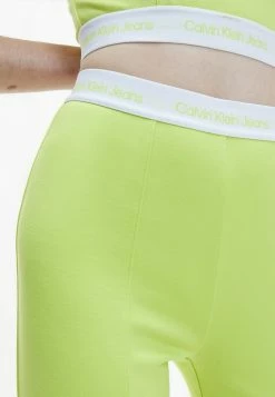 Calvin Klein Jeans MILANO - Short - Lemon Lime -Calvin Klein Elegant Magasin c1818a18dd354cc0a8a74c22286327d4