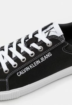 Calvin Klein Jeans Baskets Basses - Black -Calvin Klein Elegant Magasin c42031e9c51e4a0c8f36e4c94d9e646b