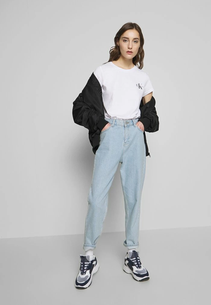 Calvin Klein Jeans MONOLOGO SLIM TEE 2 PACK - T-shirt Imprimé - Black/bright White 1 Calvin Klein Jeans MONOLOGO SLIM TEE 2 PACK - T-shirt Imprimé - Black/bright White