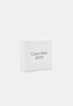 Calvin Klein Jeans PRINTED MONO BILLFOLD - Portefeuille - Black -Calvin Klein Elegant Magasin c6dddddf8e3946af8b472a70414056b3